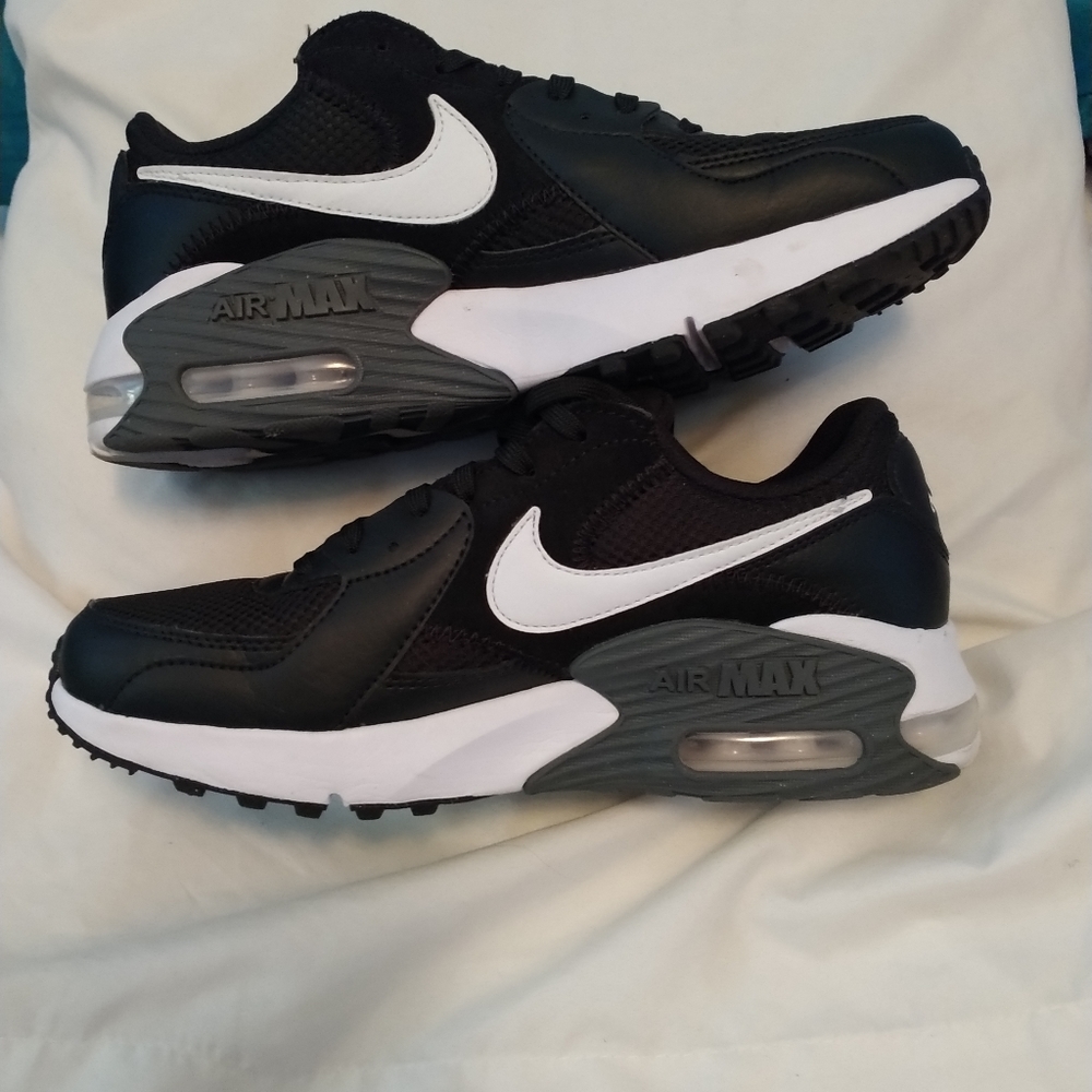 Nike Air Max Emcee